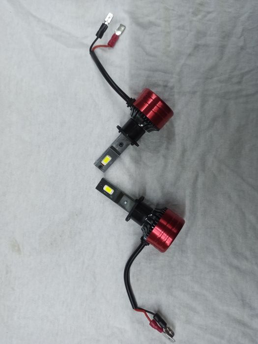 Kit 2 lâmpadas LED H7 e H1