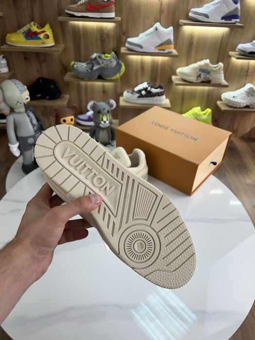 Кросівки Louis Vuitton LV Trainer Triple Beige