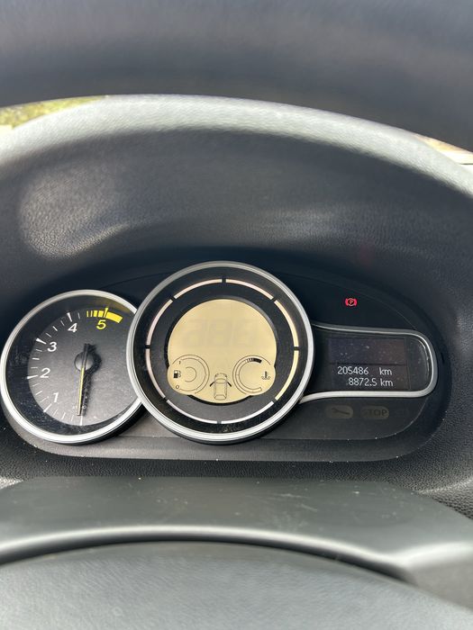 Renault Mégane III 1.5 dCi 90cv – 2012