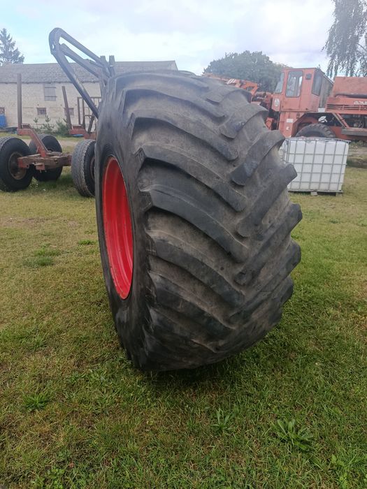 Opona z felgą kompletna 800.65.32R Claas Jaguar