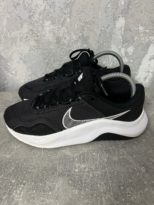 Кросівки  для залу Nike  Legend 100% оригінал