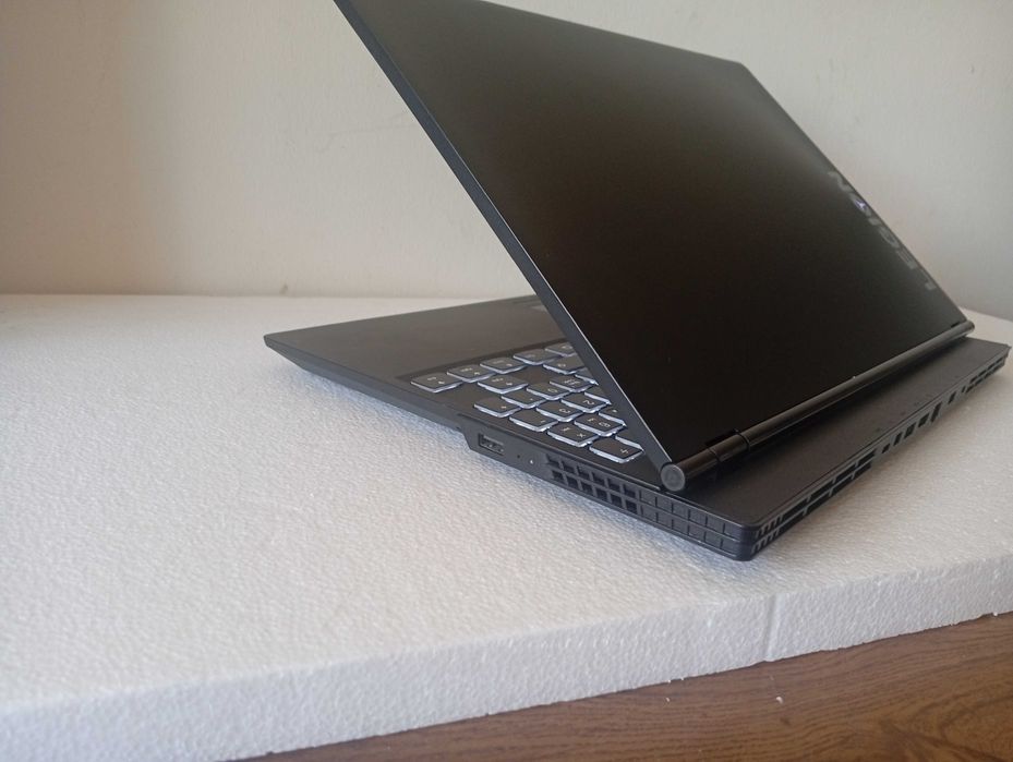 Gaming Lenovo Legion i5 9300H + GTX1650 + 24GB RAM + SSD + HDD