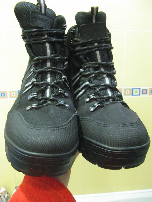 Кроссовки на мембране Waterproof 45