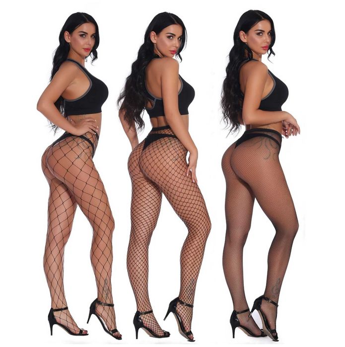 Көзі байланған порно