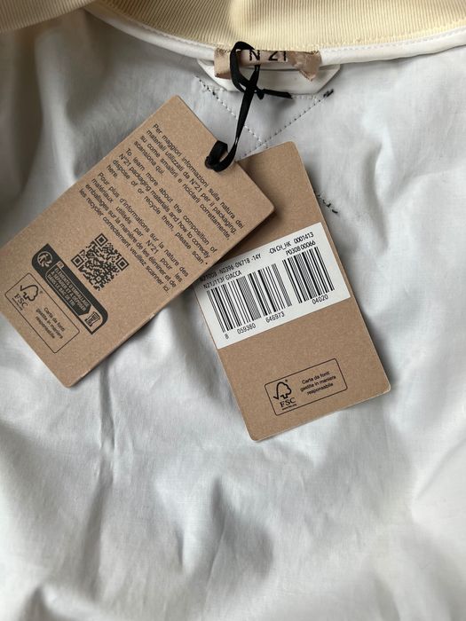 No21 piękna koronkowa bomberka