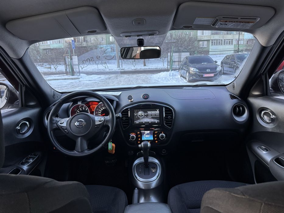 Продам офіційний Nissan Juke автомат