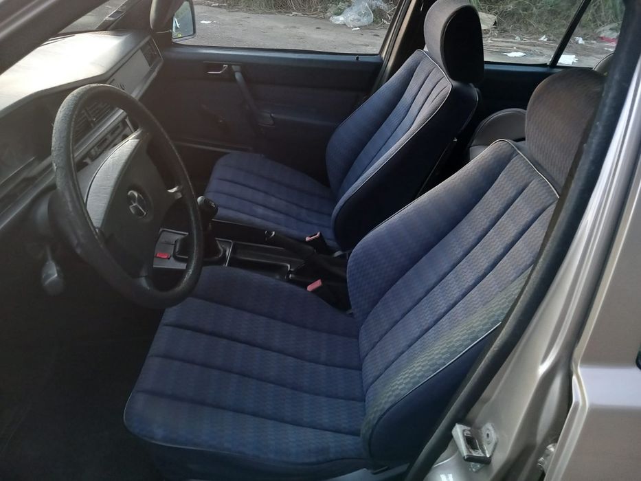 Mercedes Benz  190 2.5D