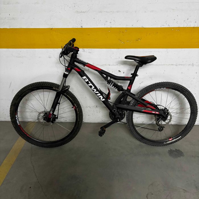 Bicicleta BTwin Rockrider ST530s