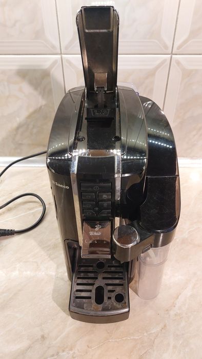 Ekspres na kapsułki Tchibo Cafissimo