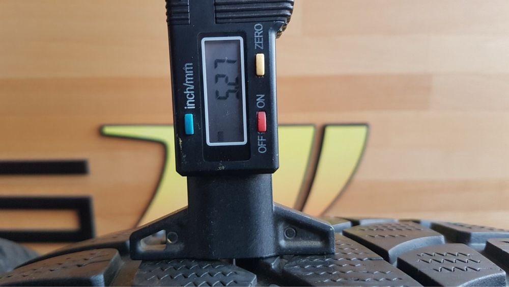 Зимові шини 4 шт 255/45 R20 Dunlop SpWinterSport 3D