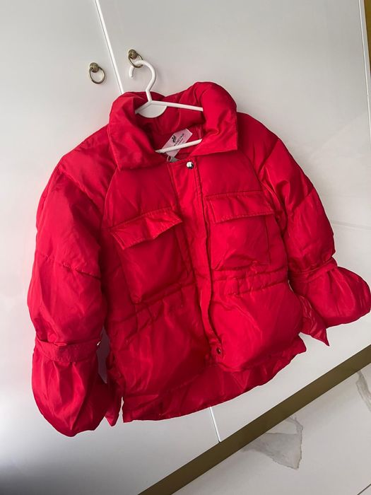 Czerwona kurtka rozmiar m