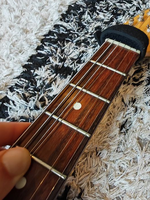 Guitarra Stratocaster FGN HSS japonesa