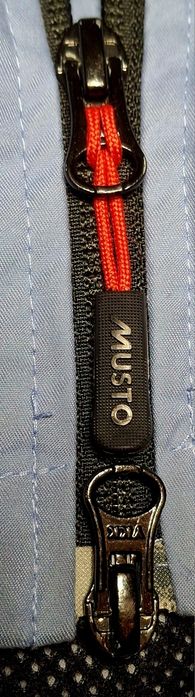 Куртка MUSTO ,женская, М, размер.