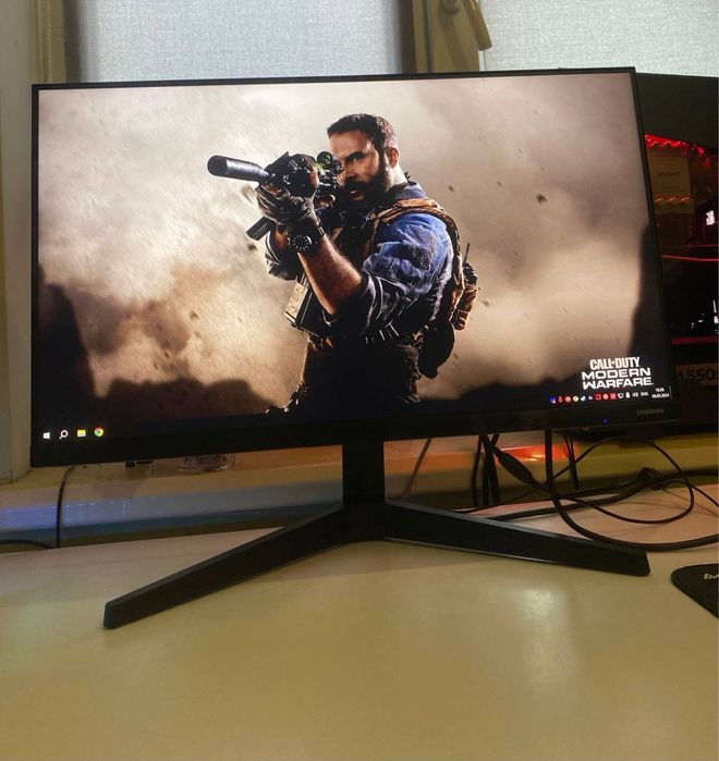 Ігровий монітор Samsung S24C310 - 75Гц - HDMI