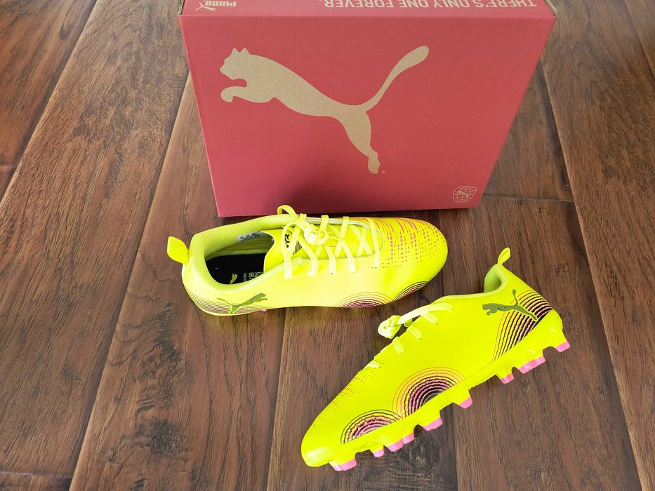 Нові Puma футбольні бутси для хлопчика 38 розмір