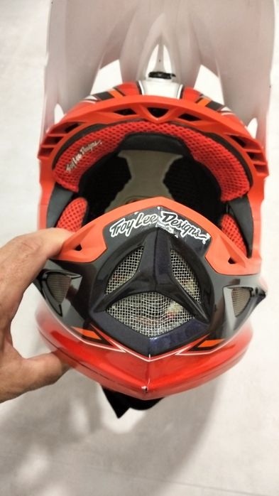 Capacete Troy lee designs D3