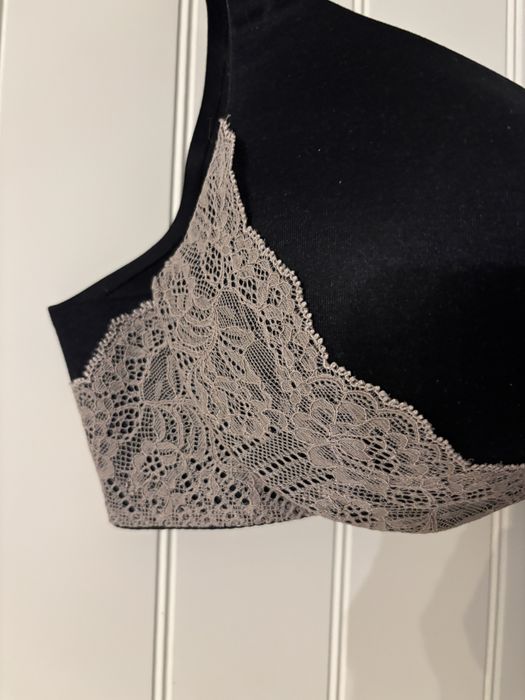 Бюстгалтер Victoria’s Secret, розмір 36В