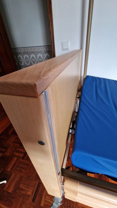 Cama articulada elétrica