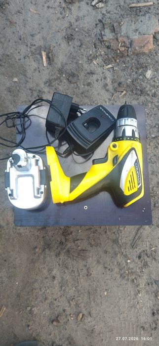 Шуруповерт Compass CD121
