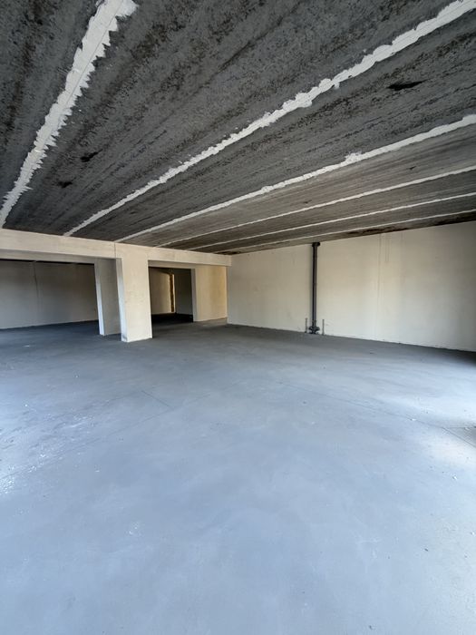 Продаж комерційного приміщення 280 кв.м