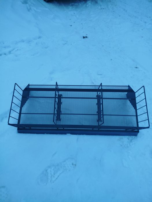 Regały sklepowe z marketu