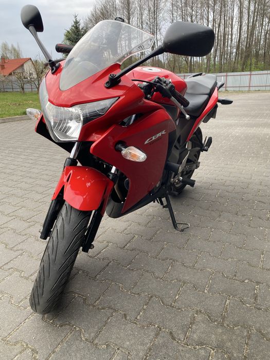 Motocykl honda CBR 125