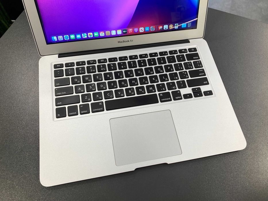 Ноутбук MacBook Air 13” 2017 i5/8/256 ГАРАНТІЯ 102931