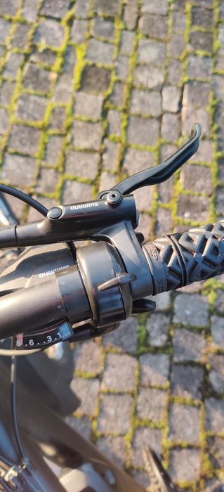 Bicicleta eletrica 350W 36V 14Ah c/ travões hidráulicos