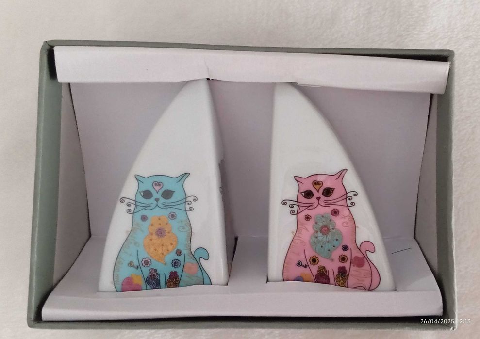 Saleiro e pimenteiro GATO PRETO