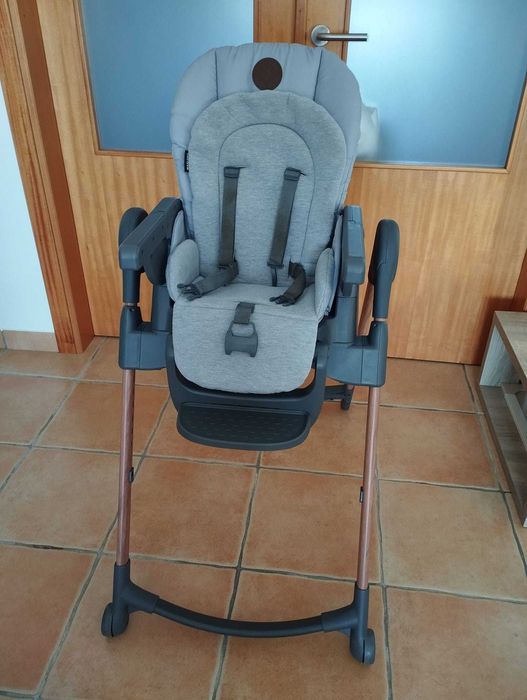 Cadeira refeição bebé