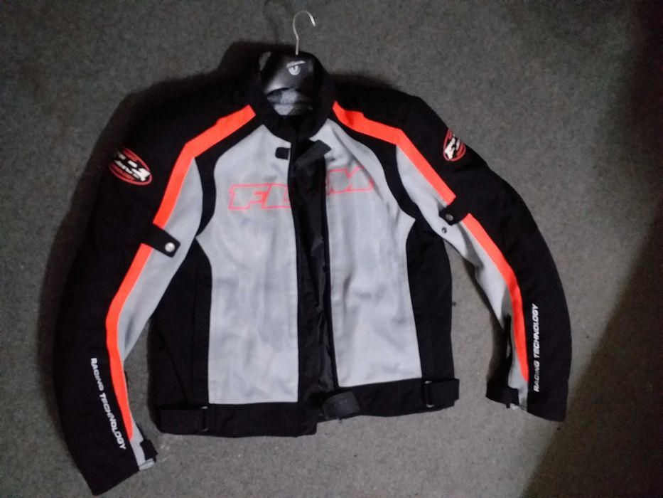 Casaco motard como novo.