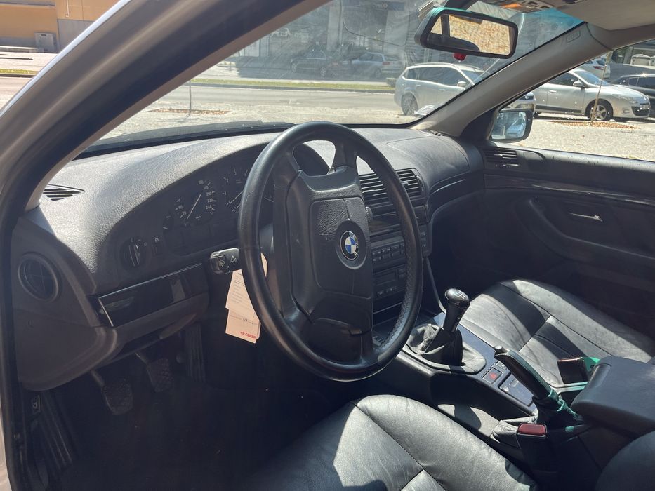 BMW Série 5 520d — Revisão feita, pronto a rolar