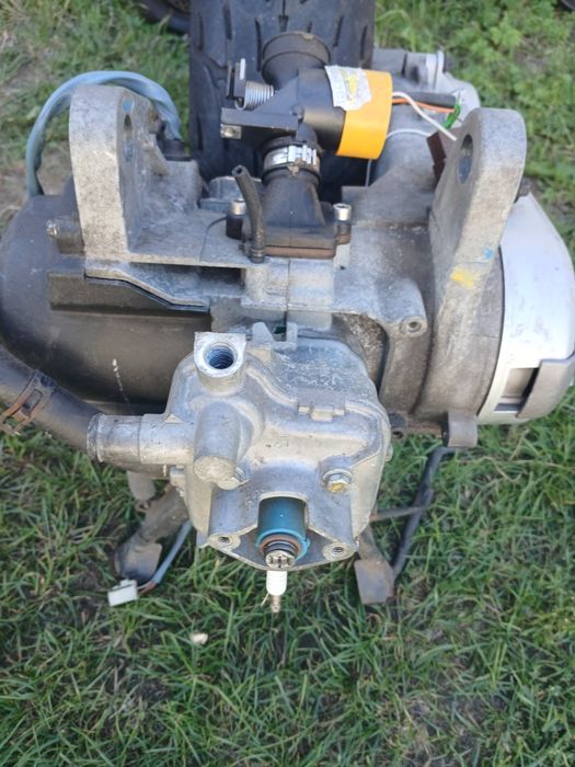 Peugeot jet force silnik części skuter