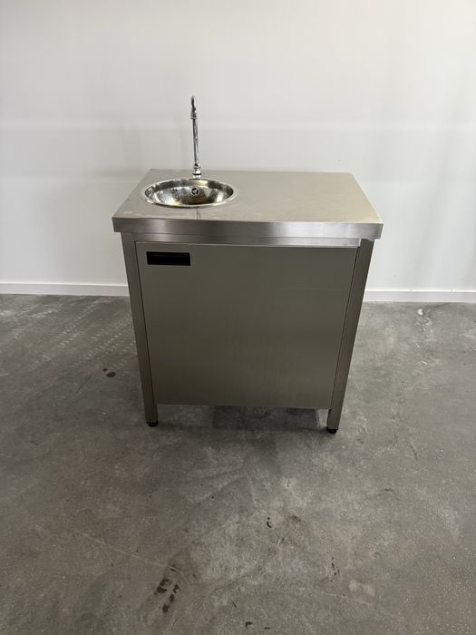 Escaparate com banca / pio