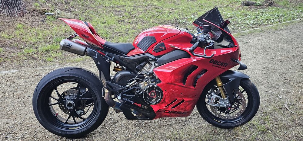 Ducati Panigale v4s exclusiva