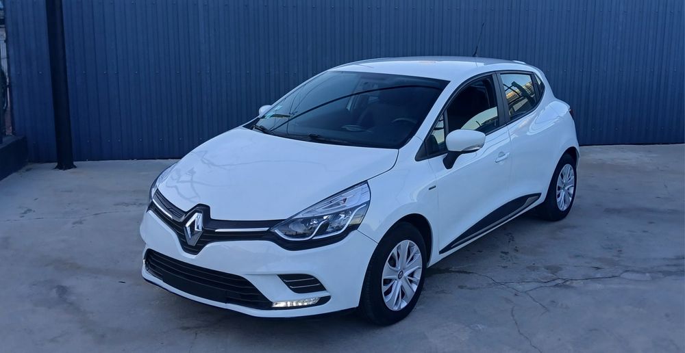 Renault clio 19.000 klms