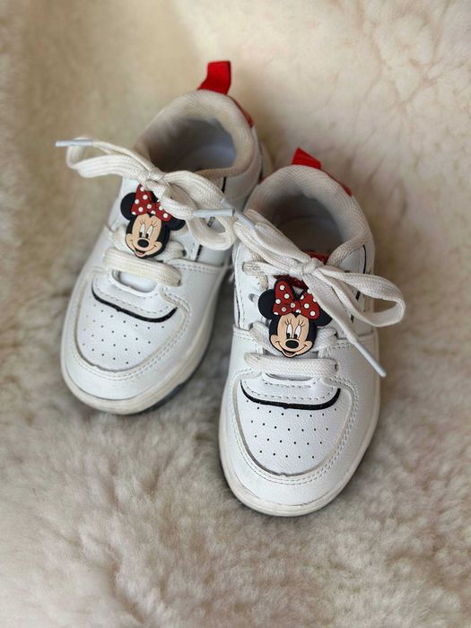 Кедити дитячі, для дівчинки 22р, з міккі маусом, disney взуття, кеди