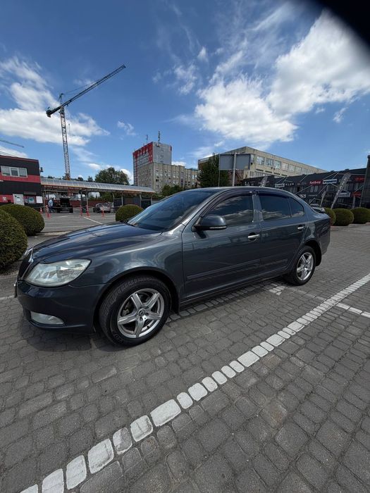 Продається автомобіль