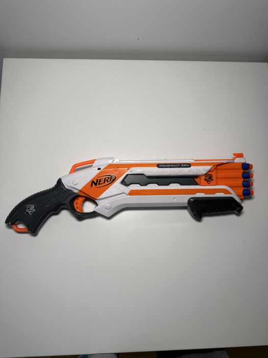 Nerf shotgun (Roughcut  2x4)