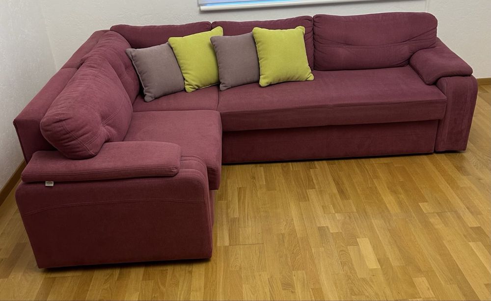 Диван розкладний великий
