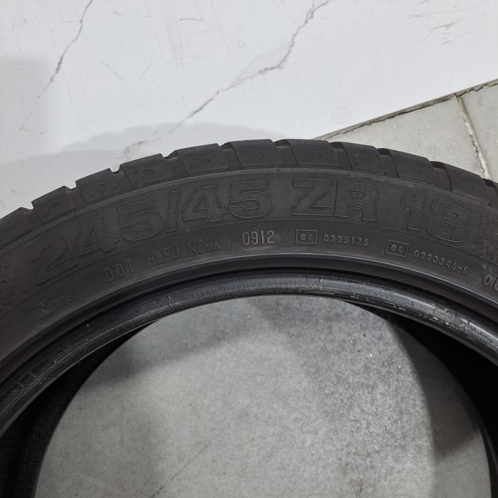 2 pneus 245 45 R18 Continental contisportcontact 2