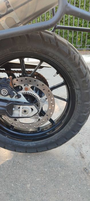 Bmw  f   700  gs