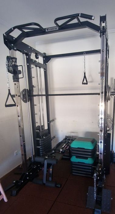 Smith multipower machine multifunções ginásio