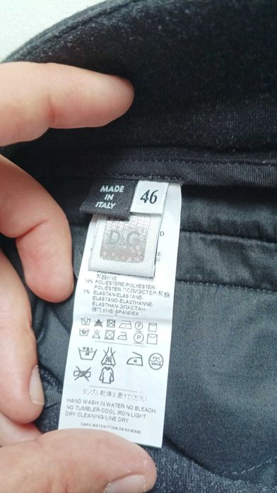 46 W 29 Dolce & Gabbana spodnie grafit zwężane zamki