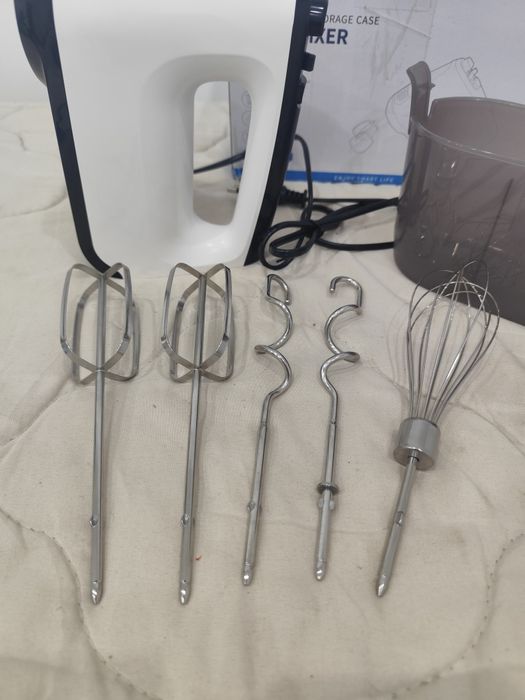 Mikser ręczny 400W z końcówkami