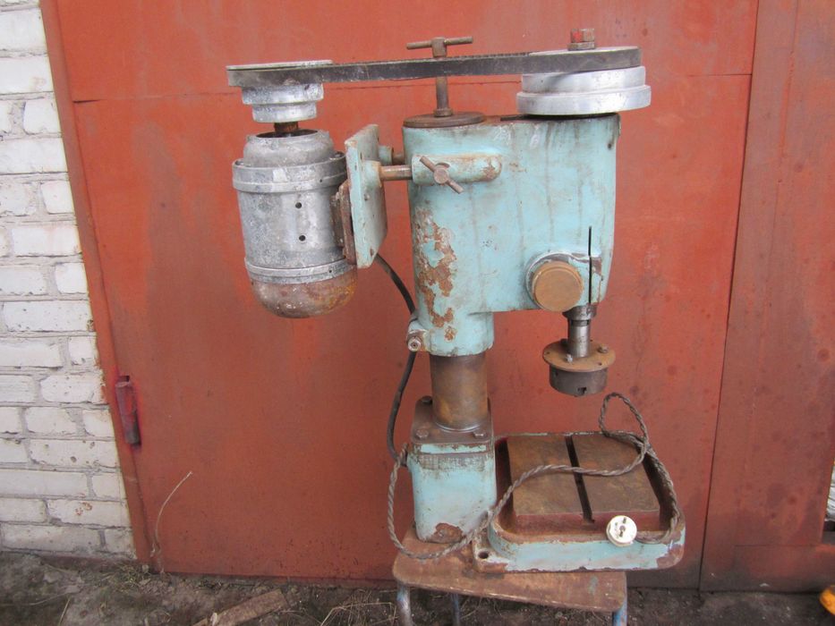 Фрезерная остнастка , фрезы  , росточные головки