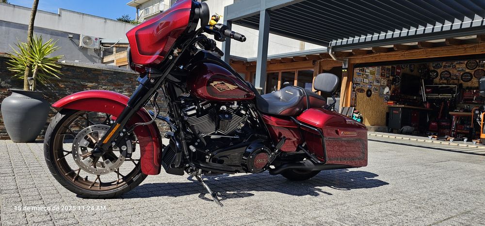 Harley davidson street glide edição 120 anos