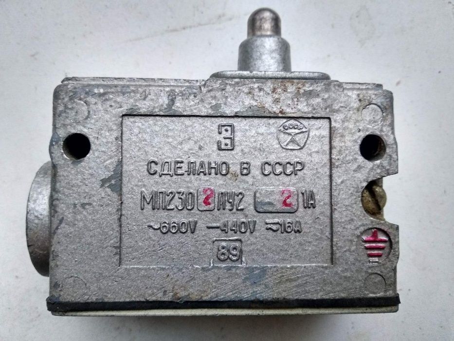 Микропереключатель МП2305 исп.1