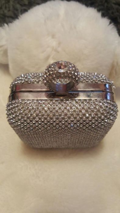 Bolsa/pochet nova a estrear Alysa mode Tassen