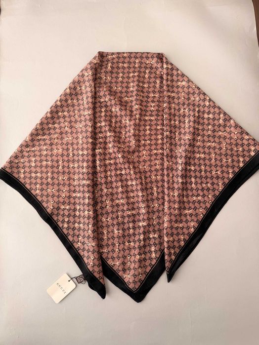 Хіт сезону хустка в стилі Gucci 90x90 см